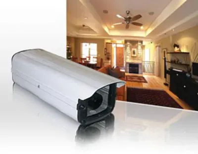 Kameraattrappe im Schutzgehäuse / Deckenmontage / Identisch mit handelsüblichen Produkten